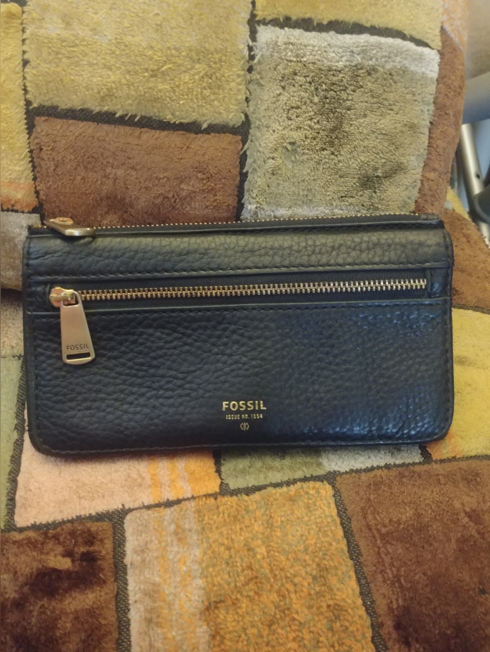 Fossil Black Leather Zip Wallet